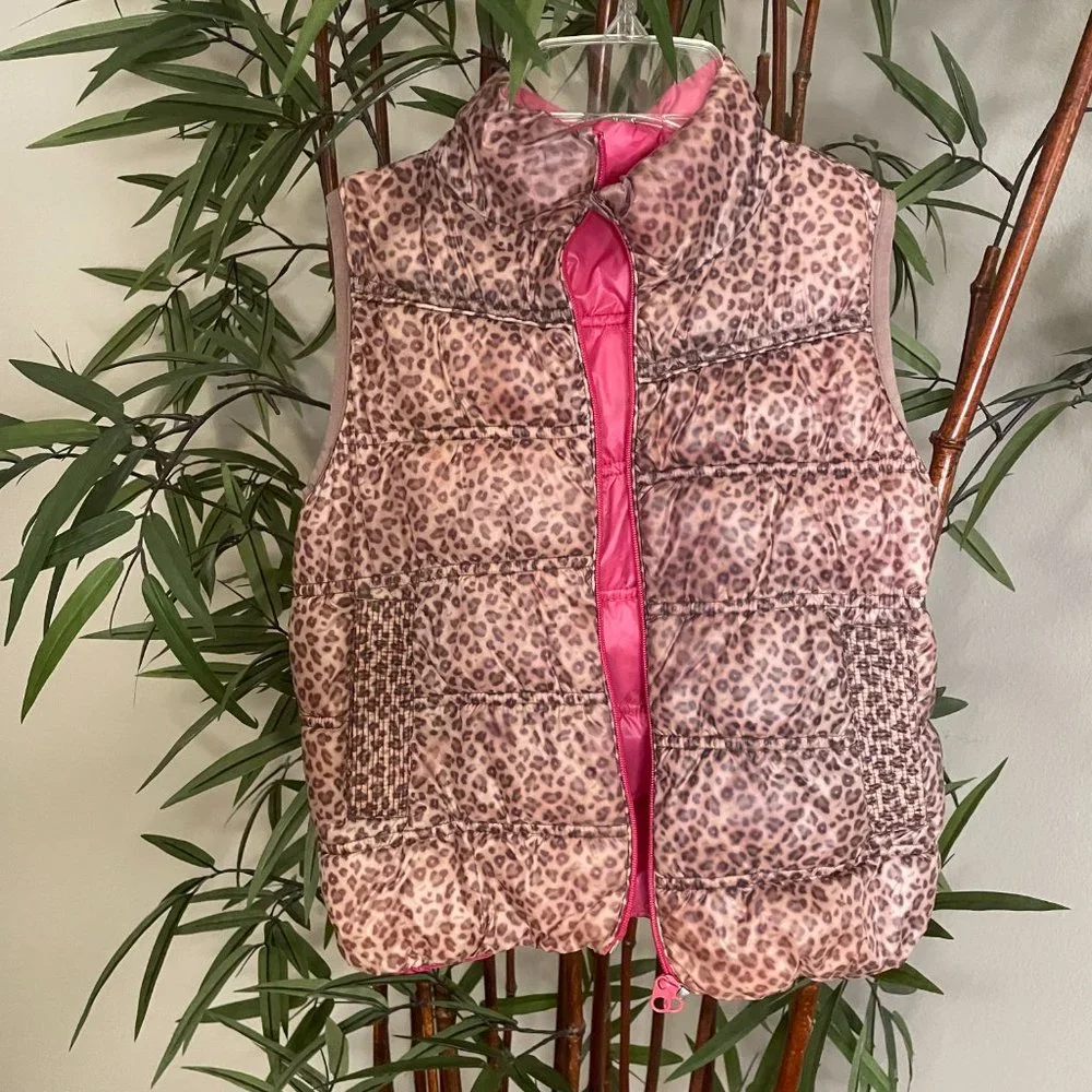 Girls reversible hot pink cheetah print lightweight vest - Size XS - Picture 2 of 2